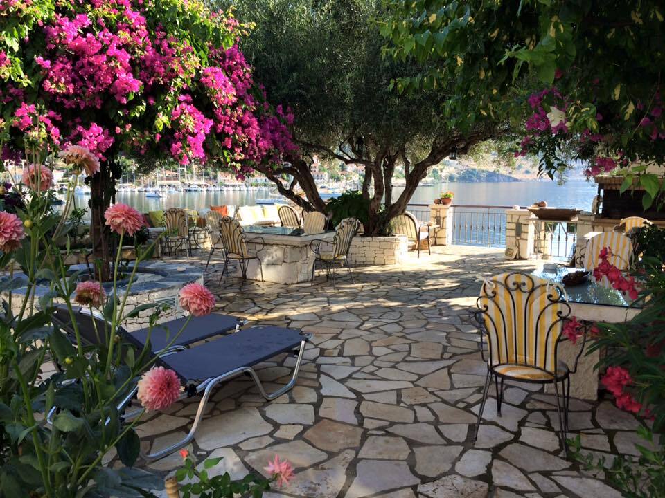 Waterside Apartments Agia Efimia Extérieur photo